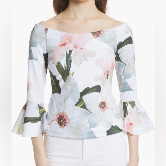 Ted Baker Womens Size 0 White Veleita Chatsworth Bloom Bell Sleeve Top - Picture 3 of 10